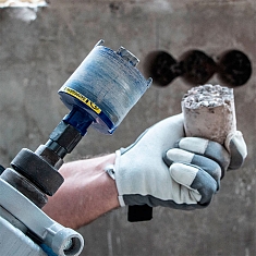 Эксплуатация коронки по бетону для розеток Distar CACC-W T-Бетон Magnet SDS Plus 72 мм
